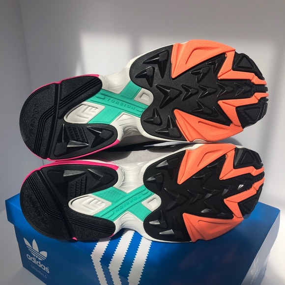BRAND NEW IN BOX ADIDAS Falcon women’s 9 - Picture 4 of 5